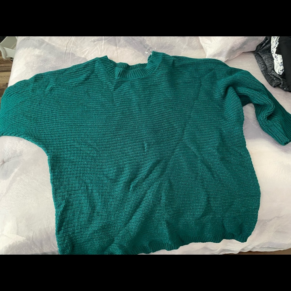 Green sweater shirt
